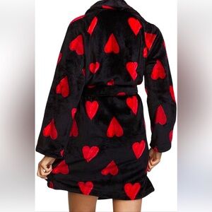 victoria's secret fuzzy cozy heart robe